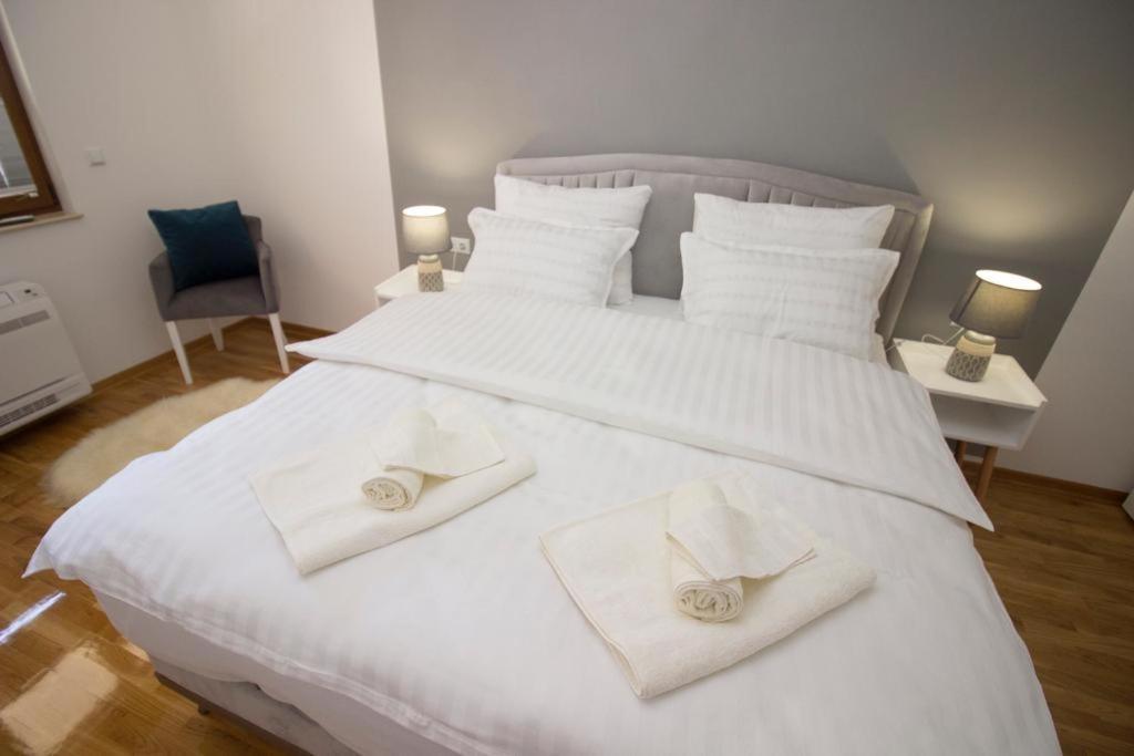 Apartment Divine Μόσταρ Εξωτερικό φωτογραφία