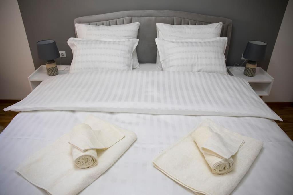 Apartment Divine Μόσταρ Εξωτερικό φωτογραφία