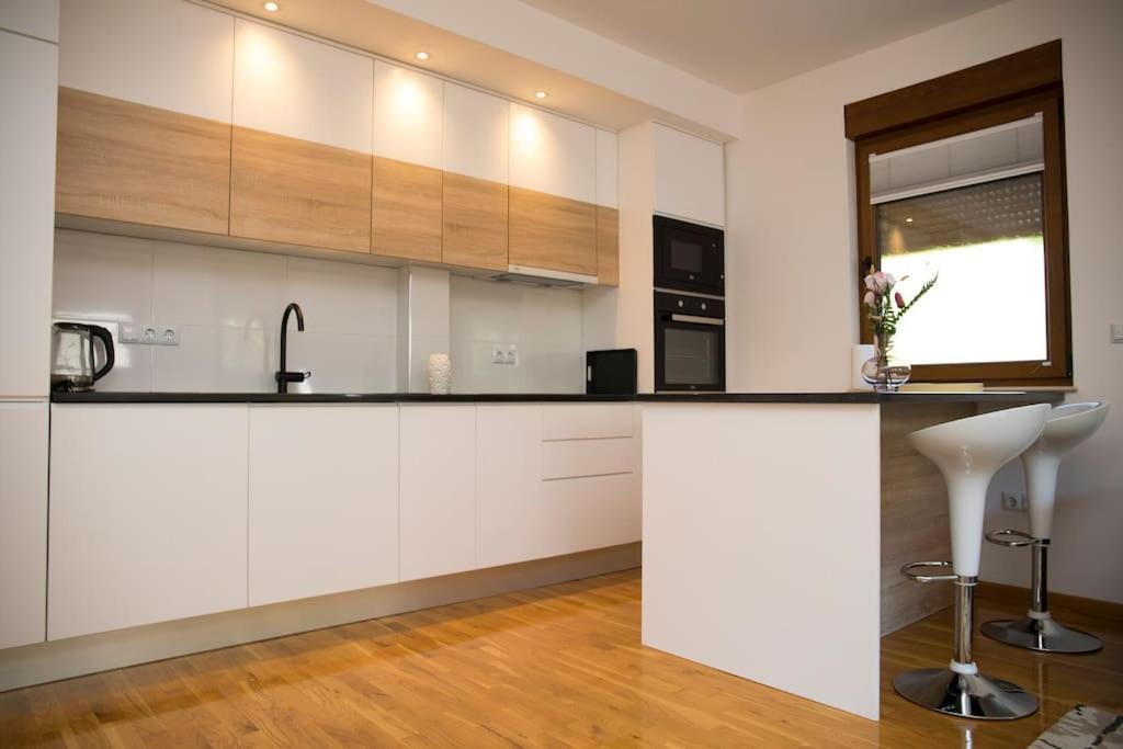 Apartment Divine Μόσταρ Εξωτερικό φωτογραφία