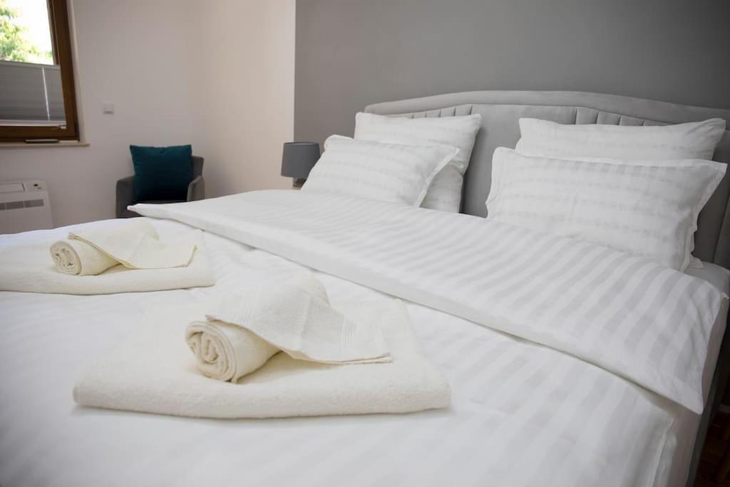 Apartment Divine Μόσταρ Εξωτερικό φωτογραφία